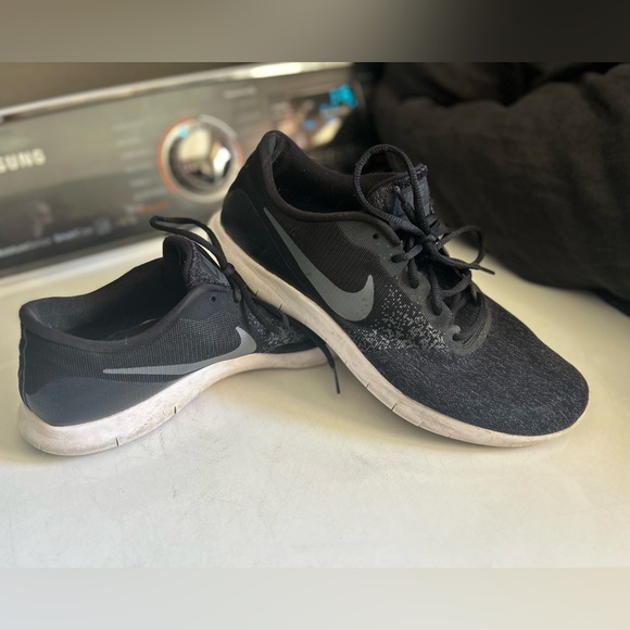 Nike Other - Nike Men’s Black and White Running Shoes